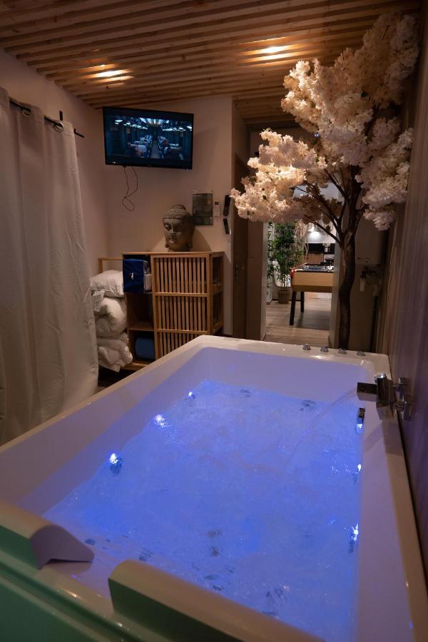 Capsule Thailande I Sauna I Balneo I Console I Jeux En Bois I Cinema I Cour Interieure Trith-Saint-Leger Экстерьер фото